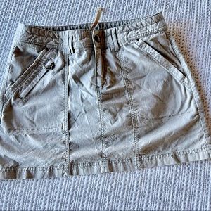 Title nine skort - beige - size 4